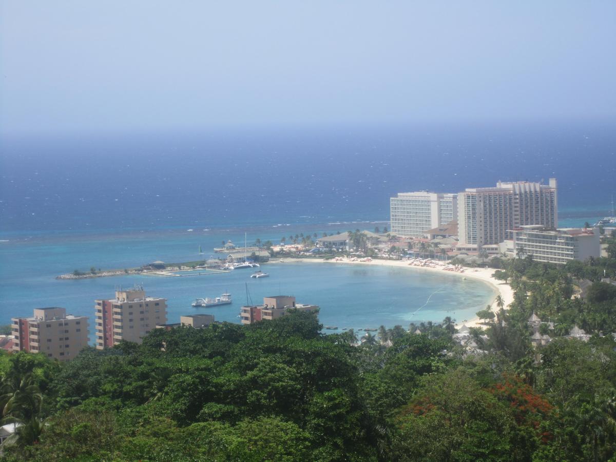 Mcfarlane'S Place Ocho Rios Zewnętrze zdjęcie