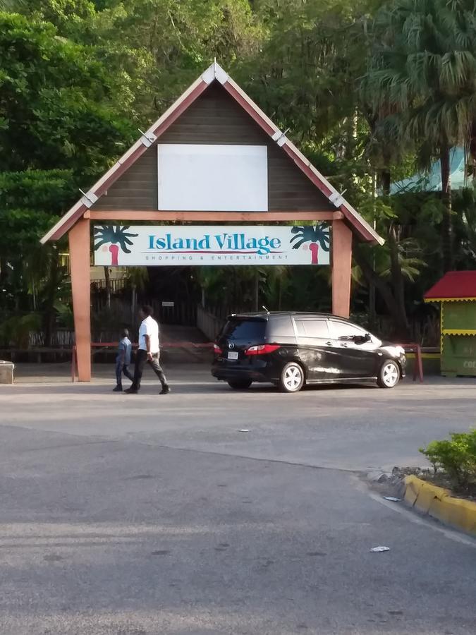 Mcfarlane'S Place Ocho Rios Zewnętrze zdjęcie